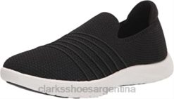 Clarks mujer Zapatilla Adella Step para mujer de punto negro clarks BPDZ201630
