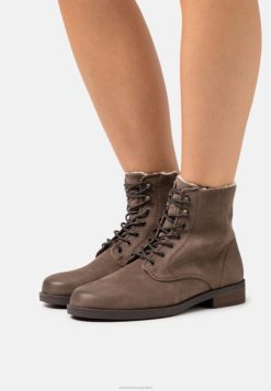 Clarks unisexo botines con cordones memi lace en color topo de Clarks BPDZ207073 gris pardo